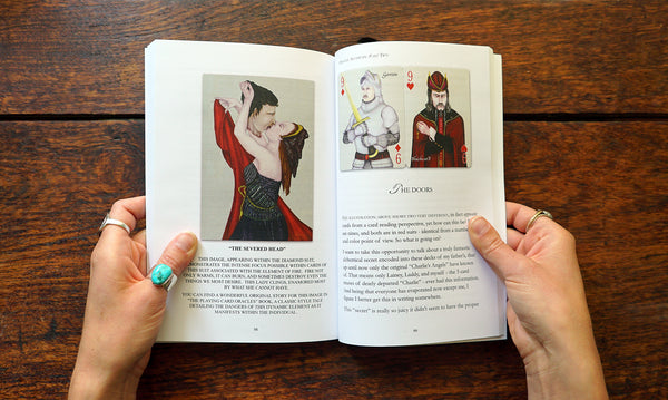 Oracle Alchemy - The Art of Transformation in Life and Card Reading